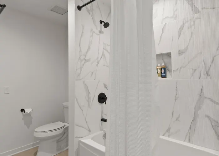 K2 Sky High With Stunning Views In West Loop