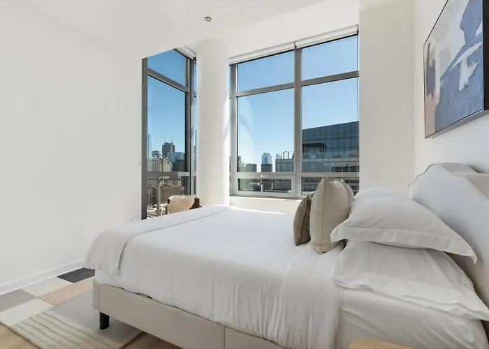 K2 Sky High With Stunning Views In West Loop *