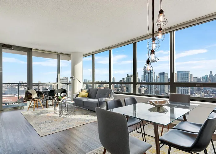 K2 Sky High With Stunning Views In West Loop Chicago