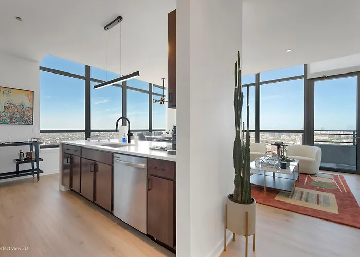 K2 Sky High With Stunning Views In West Loop *