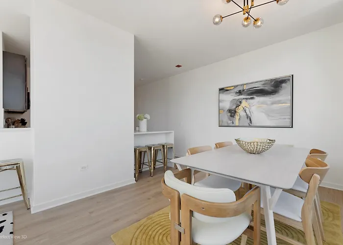 K2 Sky High With Stunning Views In West Loop